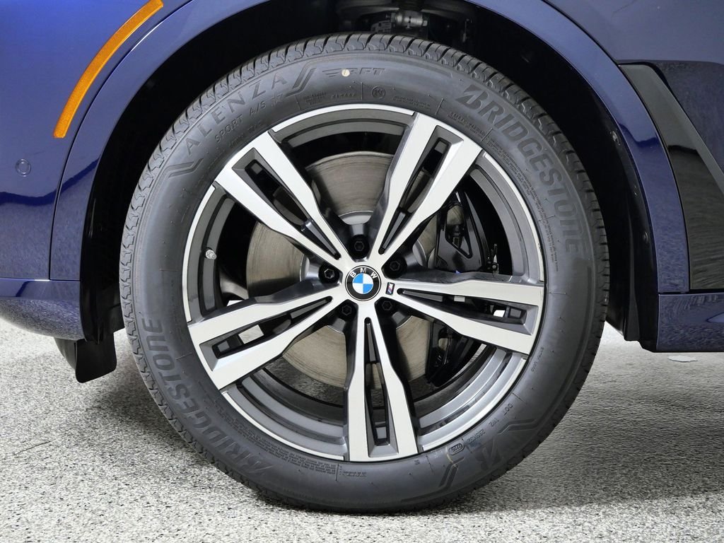 2026 BMW X7 40i - Photo 17