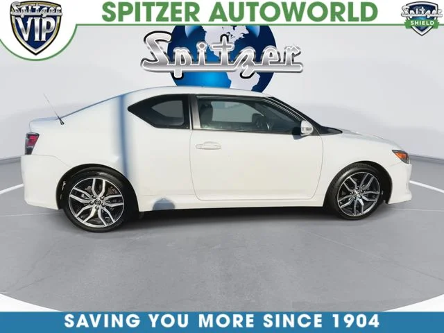 Used 2014 White Scion Base image 10
