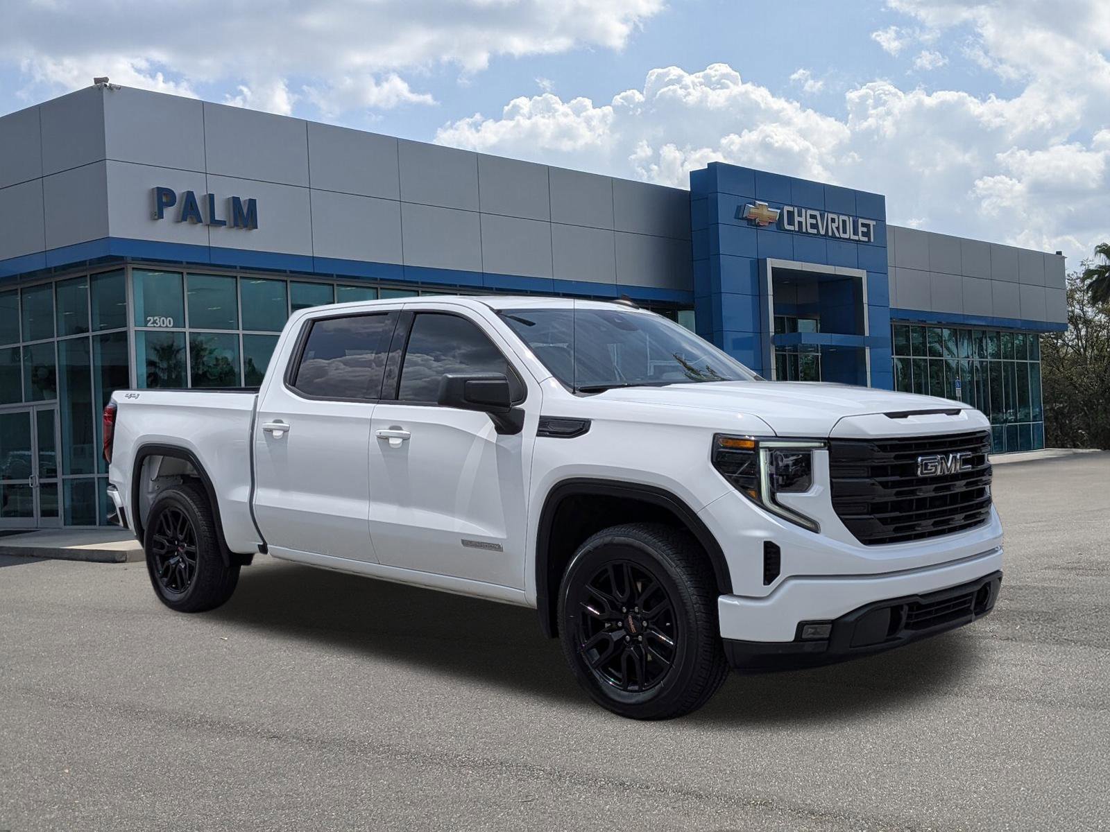 2024 GMC Sierra 4WD Crew Cab Short Box Elevation's photo