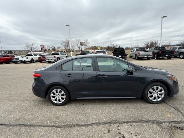 Used 2024 Toyota Corolla LE with VIN 5YFB4MDE2RP174777 for sale in Rochester, Minnesota