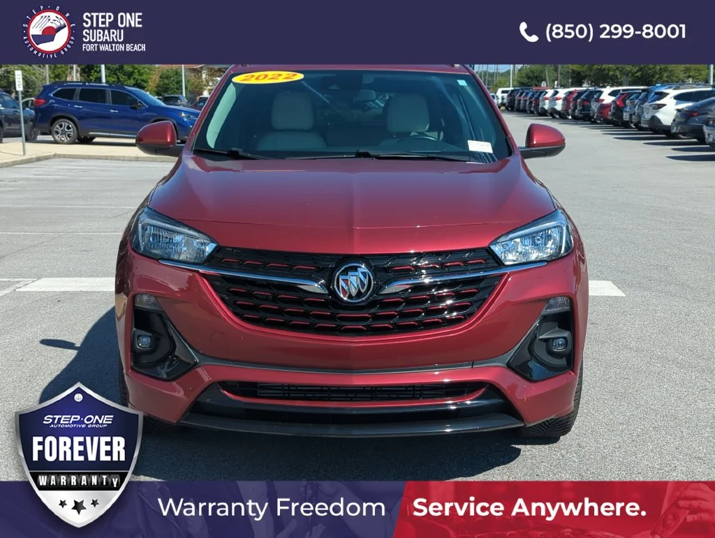 Used 2022 Red Buick Select image 10