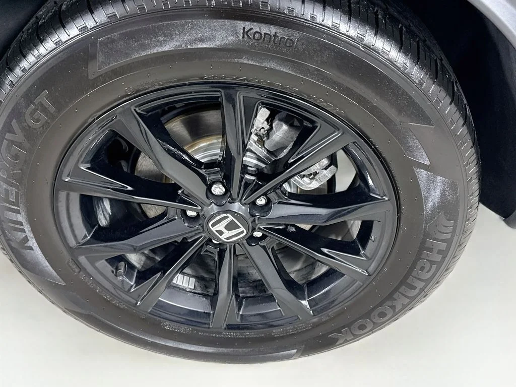 Used 2025  Honda Sport-L image 41