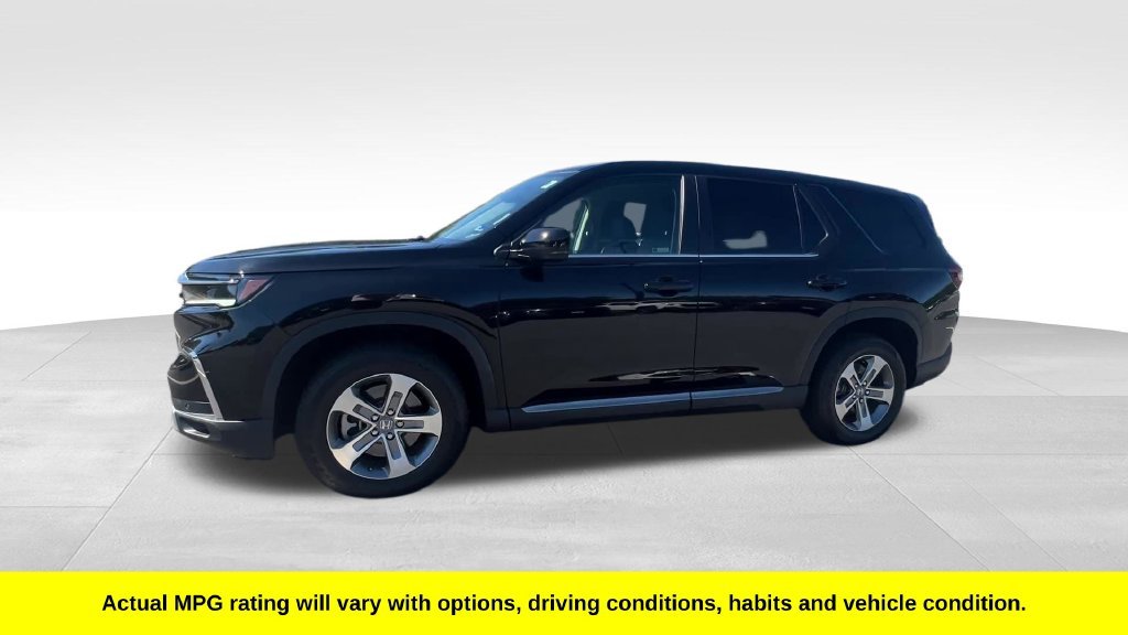 Used 2024  Honda EX-L image 8