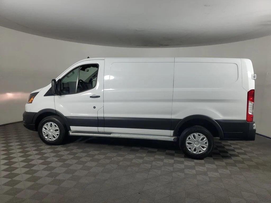 Used 2024 White Ford Base image 7