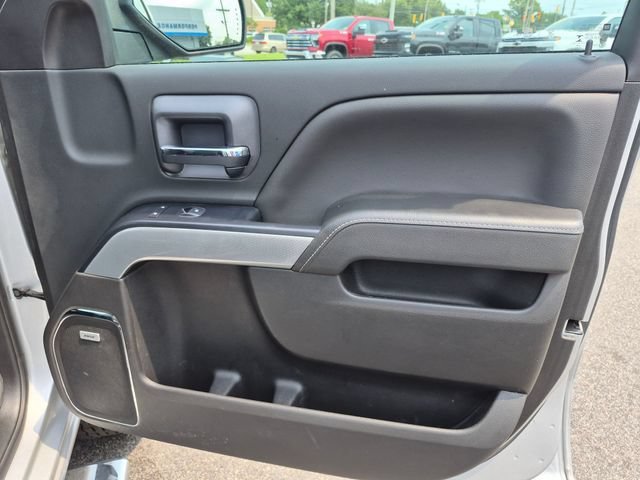 Used 2018 SILVER ICE METALLIC Chevrolet LTZ image 25