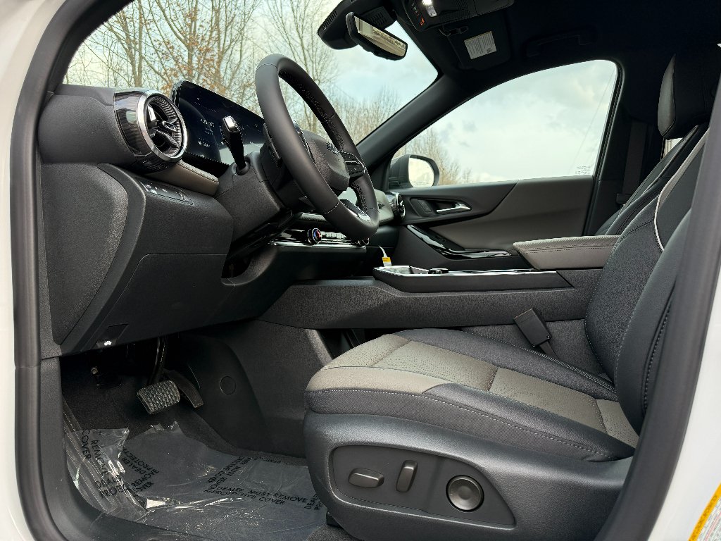 2026 Chevrolet Equinox LT - Photo 19