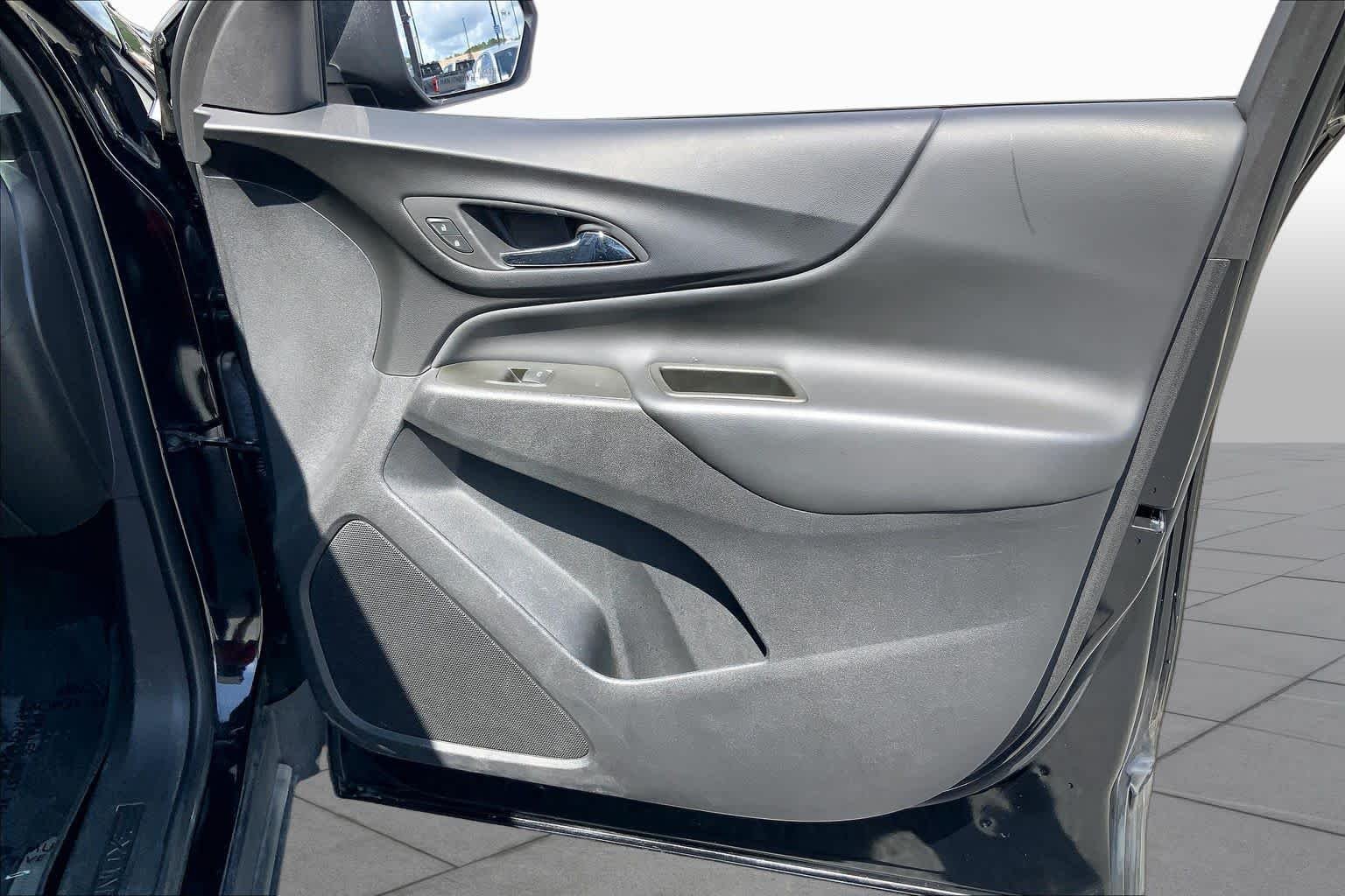 Used 2023 Mosaic Black Metallic Chevrolet LT image 21