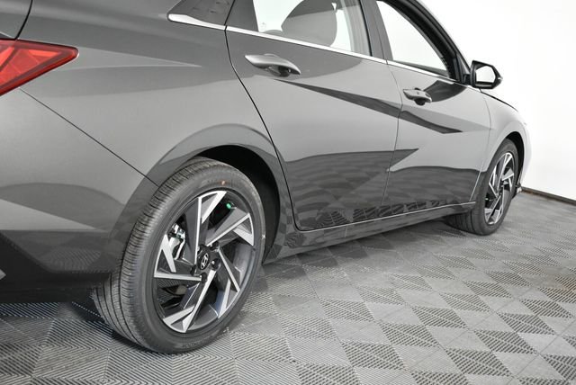 New 2026 Gray Hyundai Limited image 8
