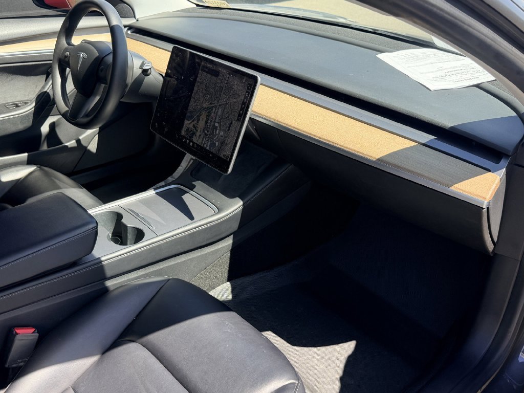 Used 2021 Midnight Silver Metallic Tesla Long Range image 9