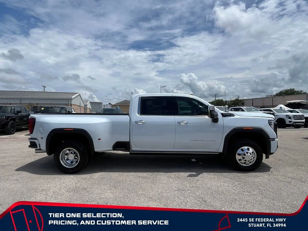 New 2026 Glacier White Tricoat GMC Denali Ultimate DRW image 8