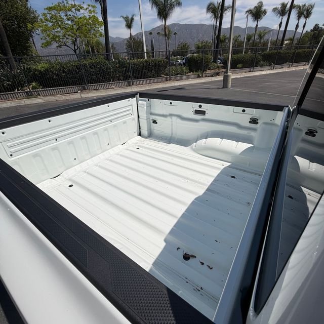 New 2026 Glacier White Nissan Crew Cab S image 10
