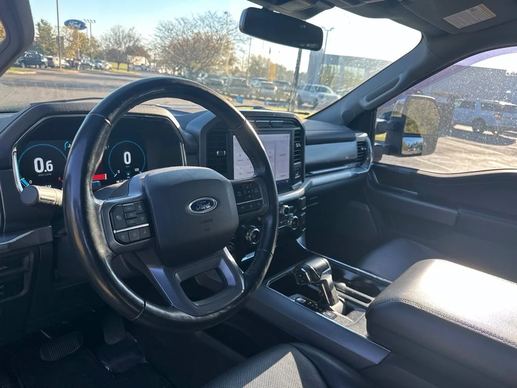 Used 2021 Blue Ford Lariat image 15