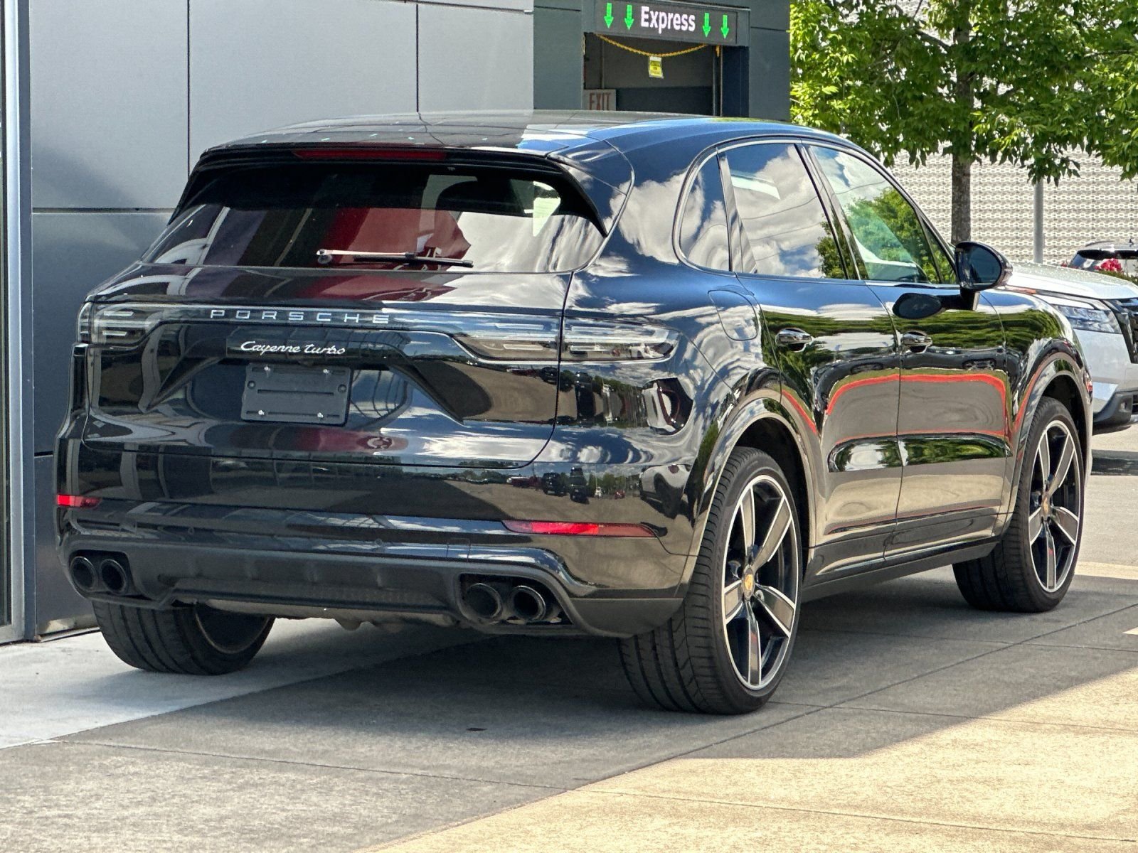 Used 2019 Black Porsche Turbo image 3