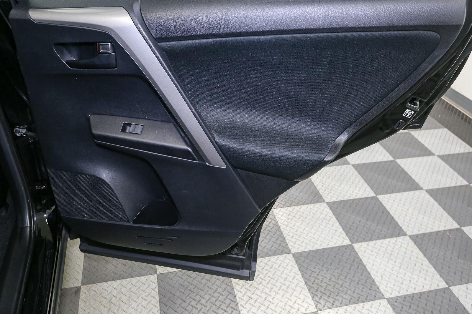 Used 2018 Black Toyota LE image 21