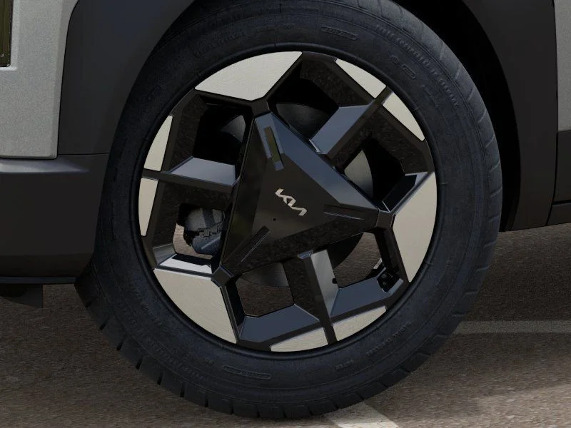 New 2027 Ivory Silver Kia S image 9