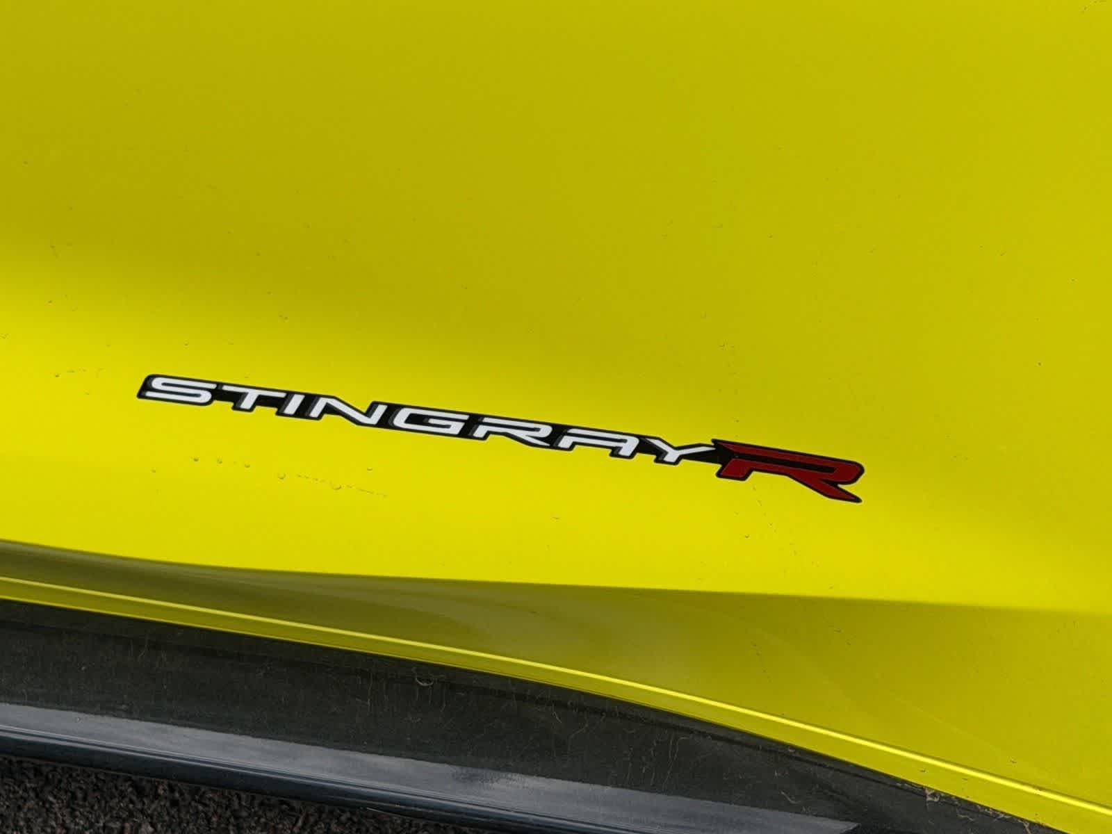 Used 2022 Accelerate Yellow Metallic Chevrolet 2LT image 7