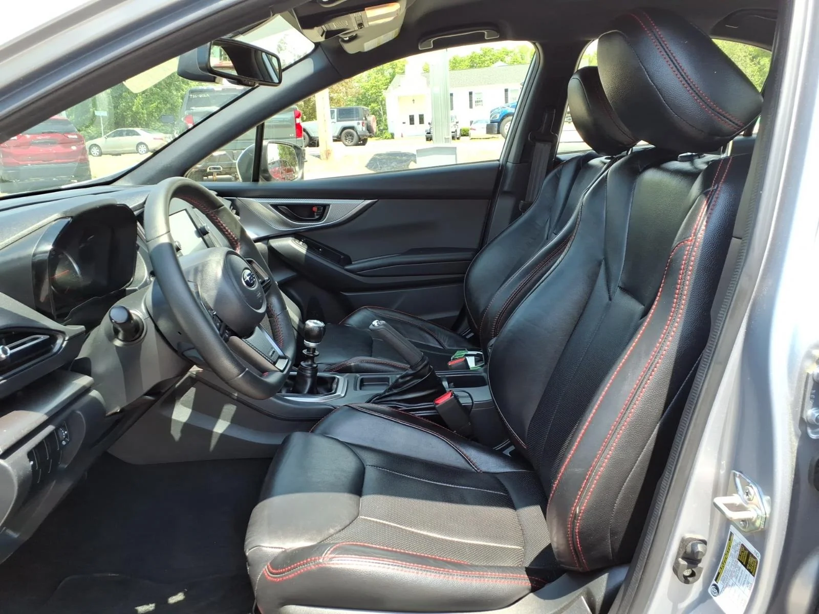 Used 2023 Silver Subaru  image 13