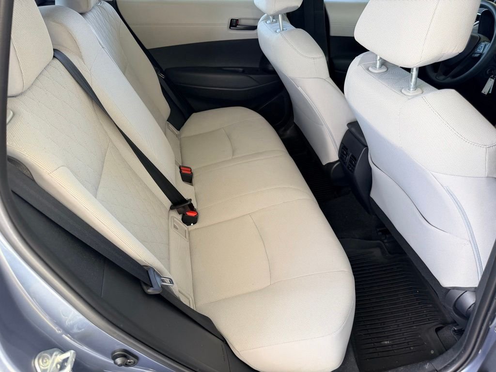 Used 2022 Blue Toyota L image 25