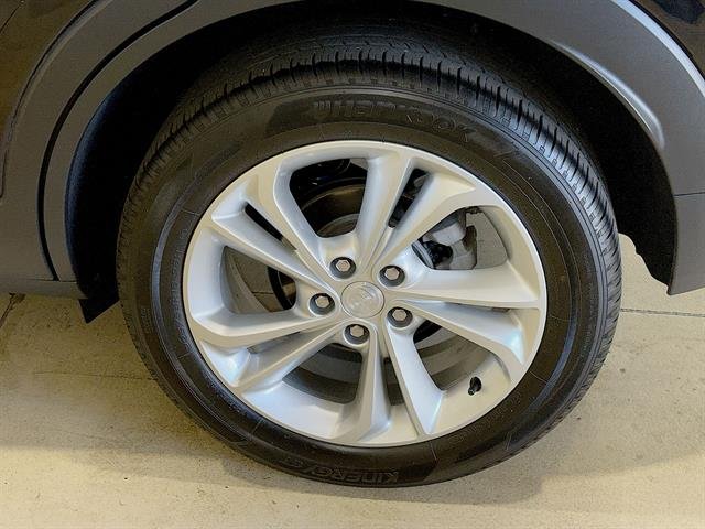Used 2023 Ebony Twilight Metallic Buick Preferred image 30