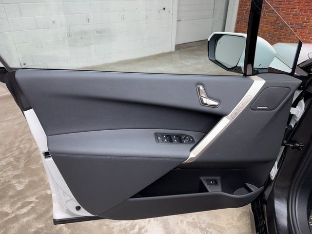 2026 BMW iX 60 - Photo 10