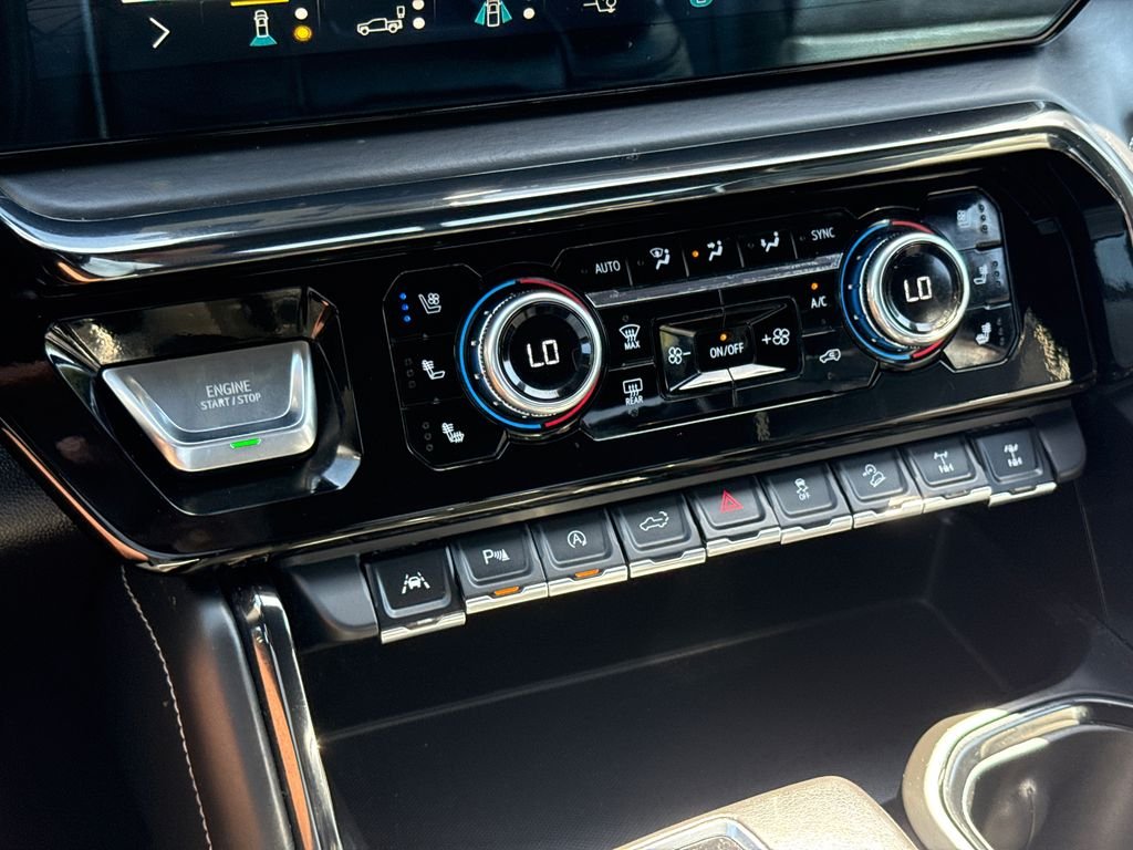 Used 2022 Black GMC AT4X image 27