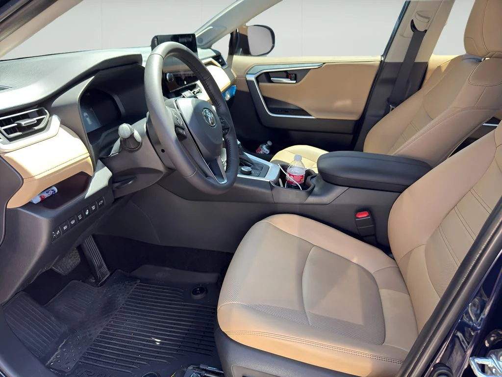Used 2025 Blueprint Toyota Limited image 10