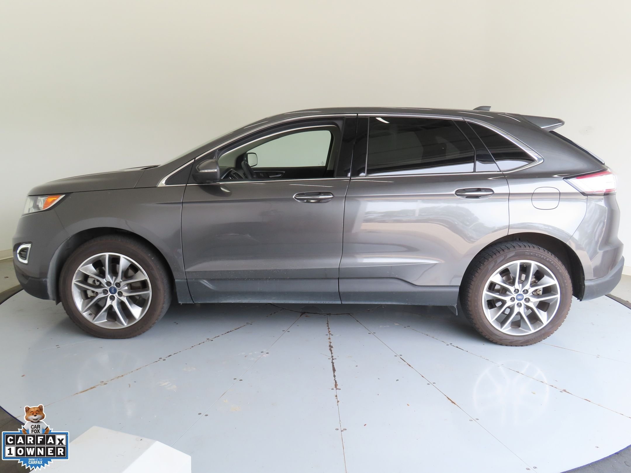 Used 2016 Gray Ford Titanium image 7