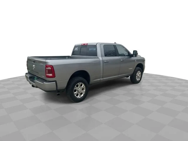 Used 2024 Silver Ram Laramie image 9