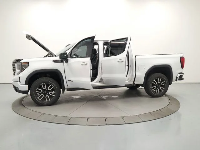 Used 2022 Summit White GMC AT4 image 12