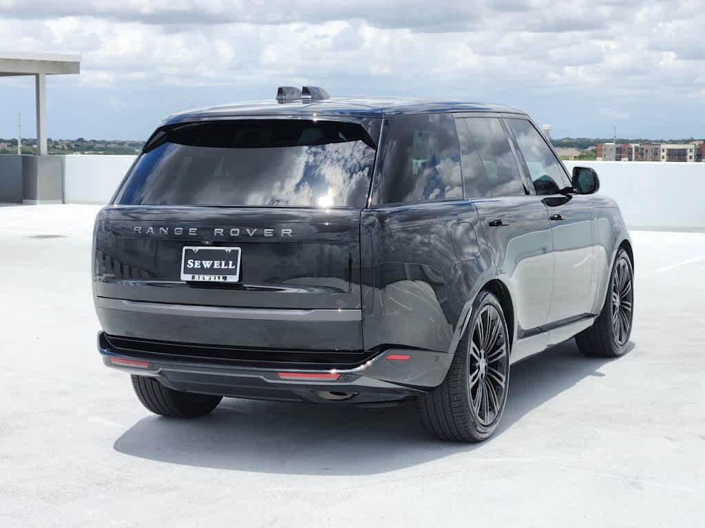 Certified Used 2024 Santorini Black Metallic Land Rover SE image 8