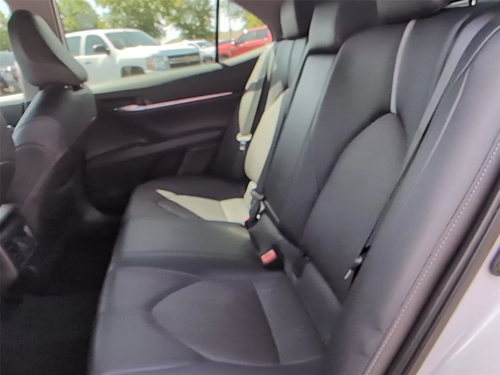 Used 2023 Wind Chill Pearl Toyota XSE image 37