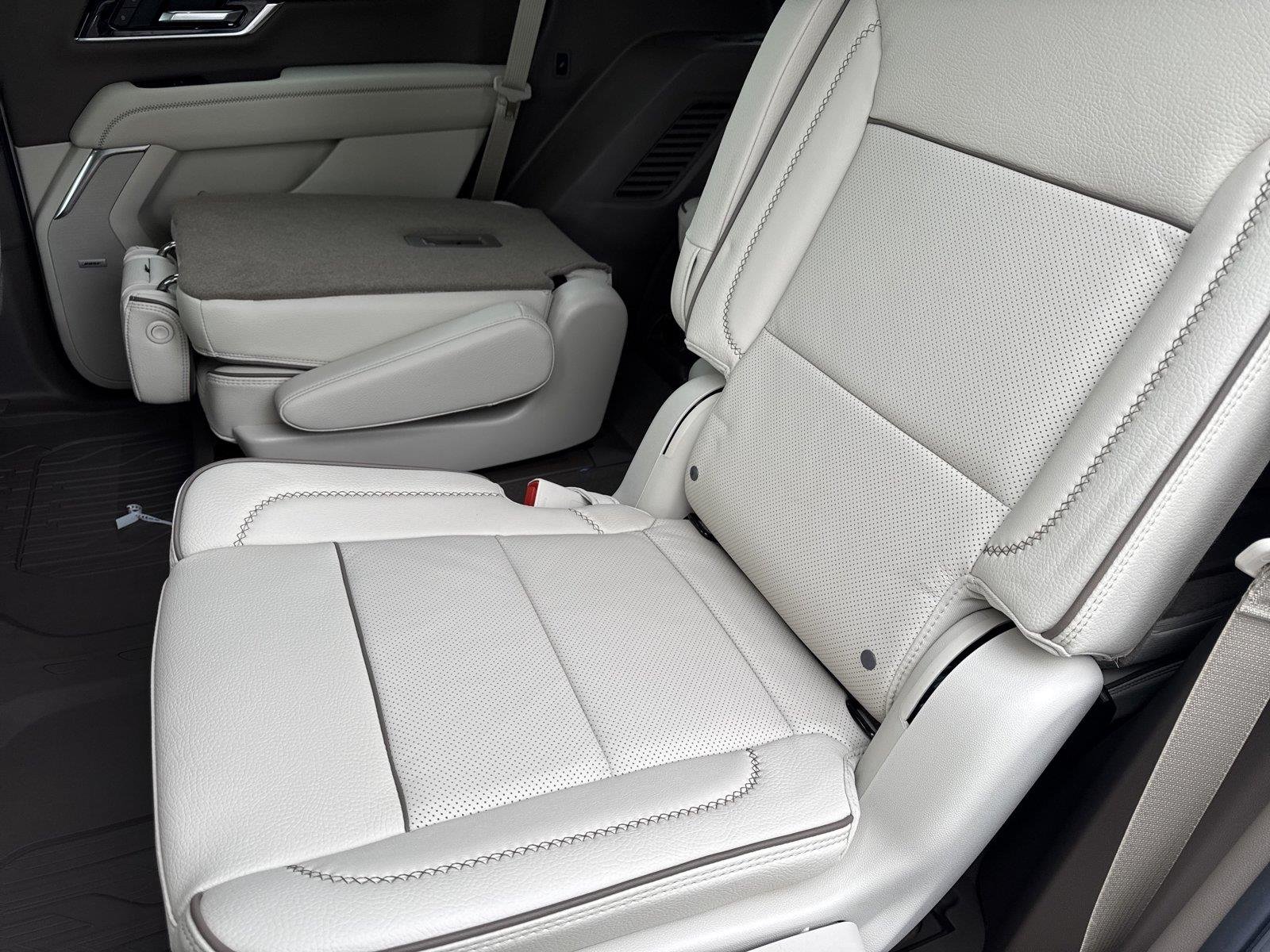 New 2026 Glacier White Tricoat GMC Denali image 33