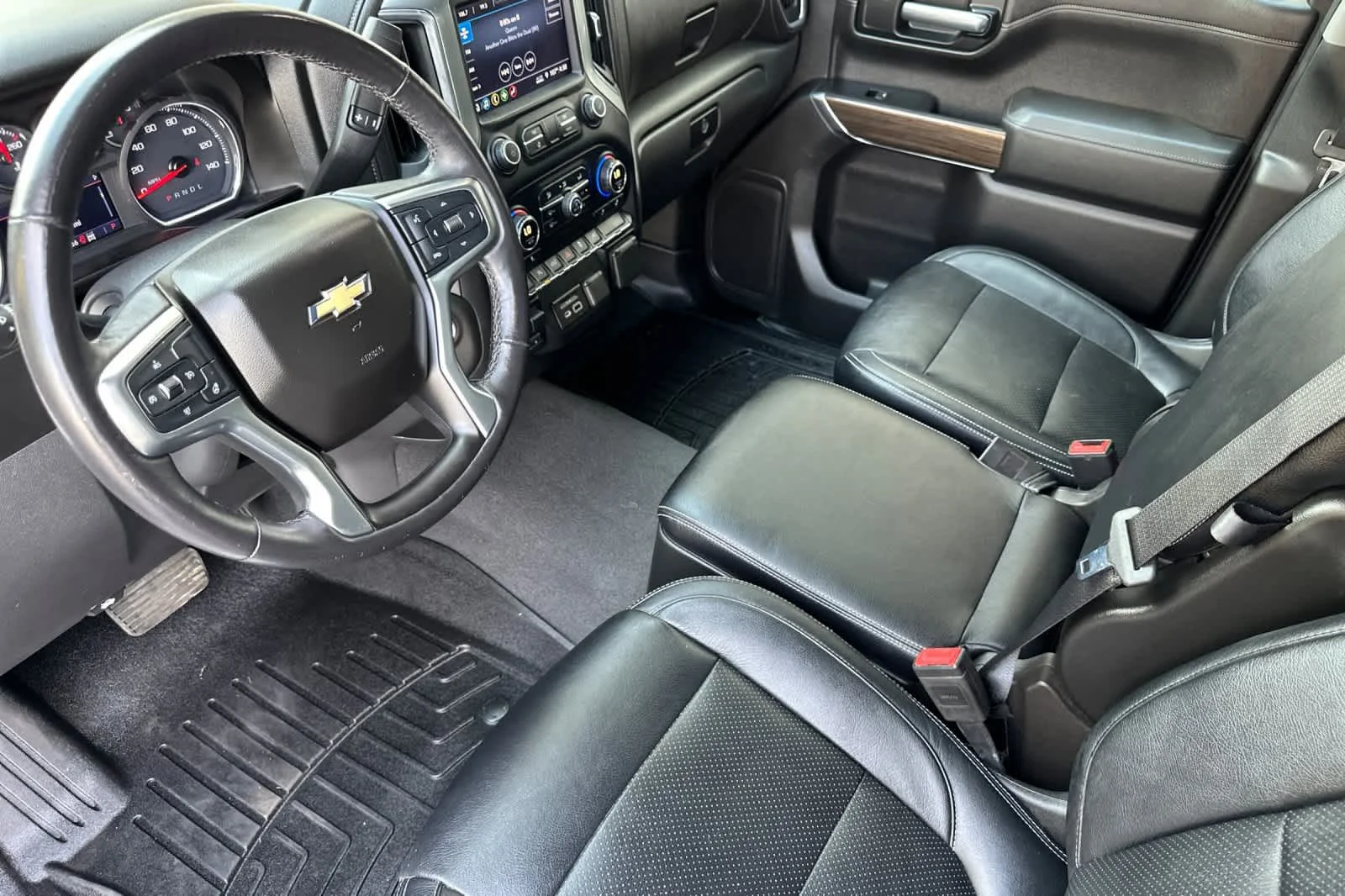 Certified Used 2019 Summit White Chevrolet LT image 11