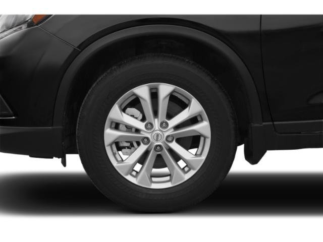 Used 2015 Cayenne Red Nissan SV image 15