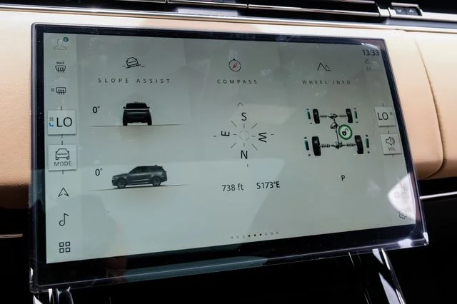 New 2026 Black Land Rover SE image 39