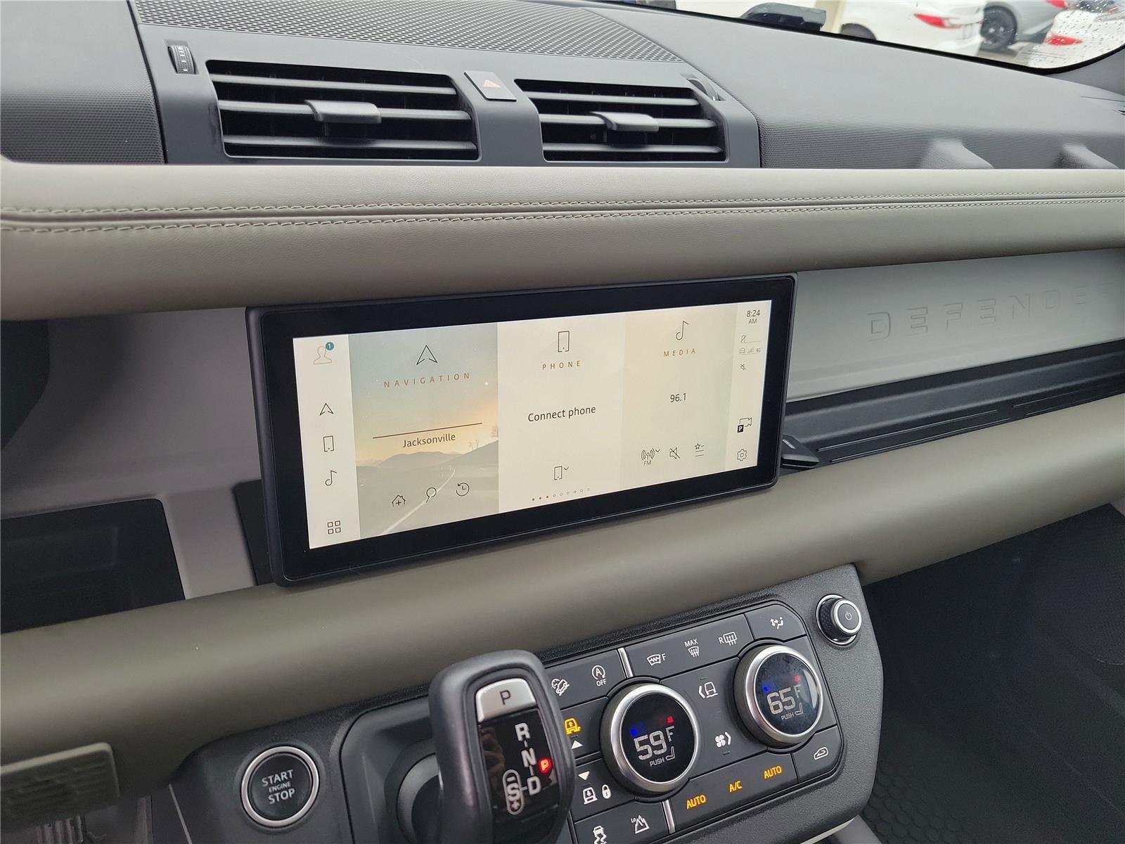 Used 2020 Fuji White Land Rover HSE image 21