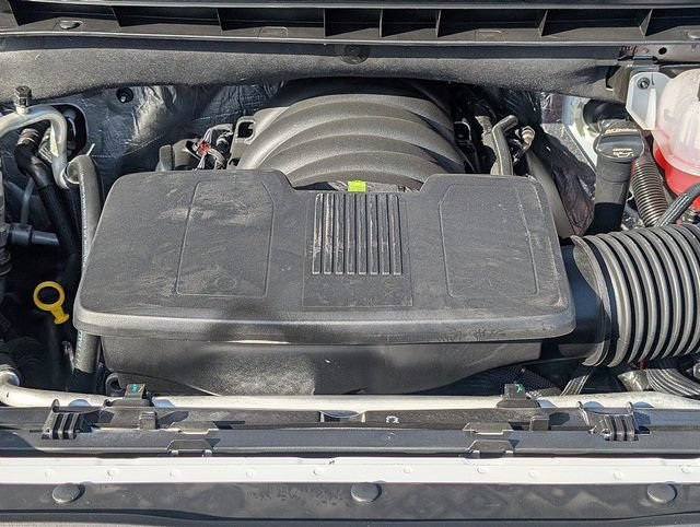 New 2026 Summit White Chevrolet ZR2 image 4