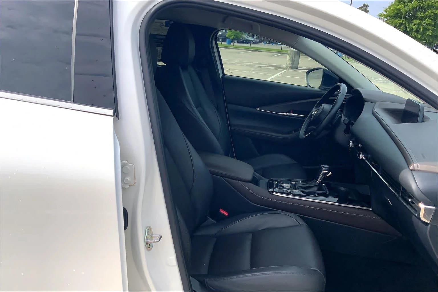 Used 2021 Snowflake White Pearl Mica Mazda Turbo Premium Package image 9