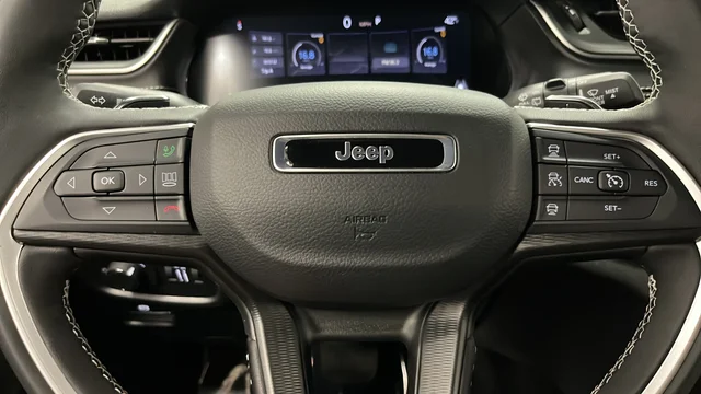 Used 2025 Bright White Clearcoat Jeep Altitude image 15