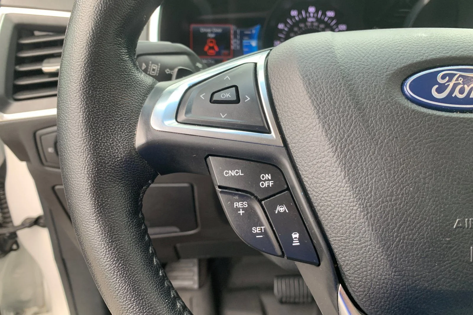 Used 2020 White Ford Titanium image 30