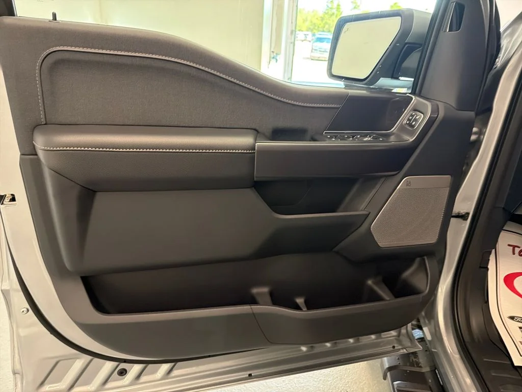 New 2026 Iconic Silver Metallic Ford Lariat® image 14