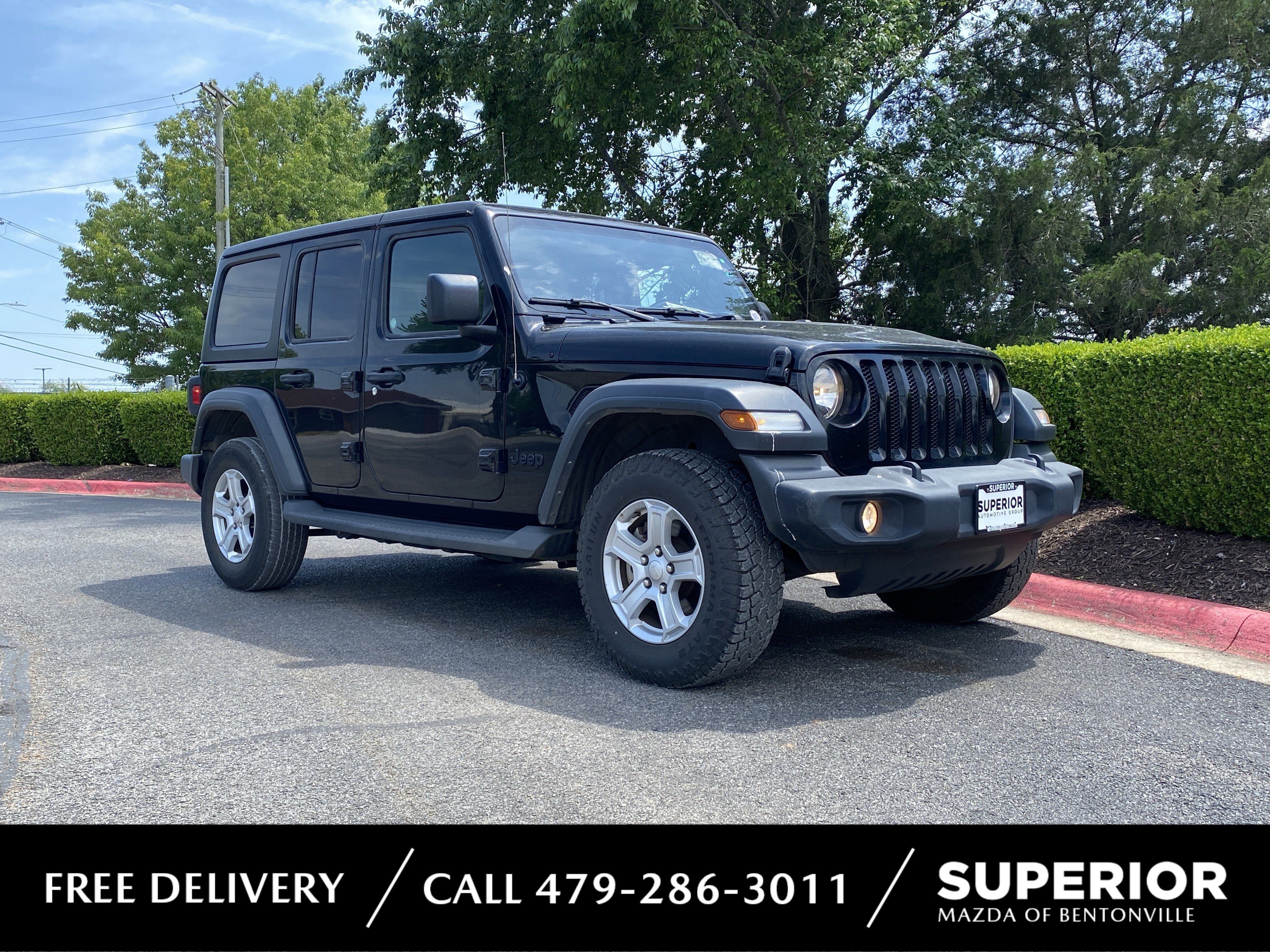 2023 Jeep Wrangler Sport S's photo
