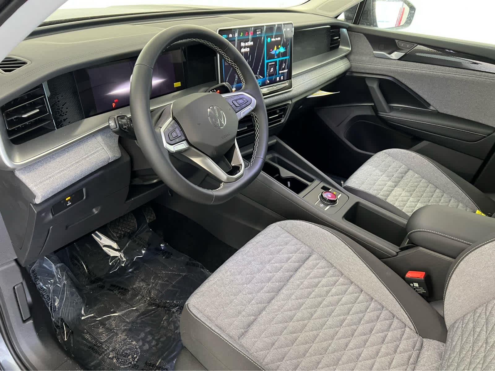 2026 Volkswagen Tiguan S - Photo 13