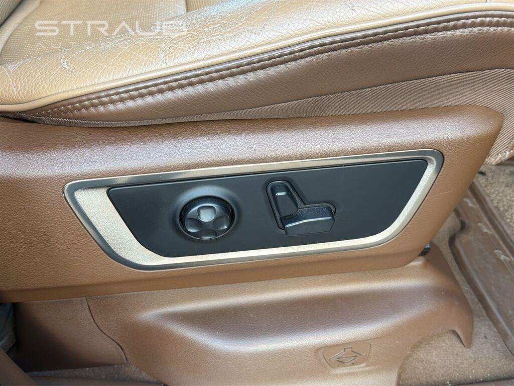 Used 2019 Delmonico Red Pearlcoat Ram Longhorn image 15