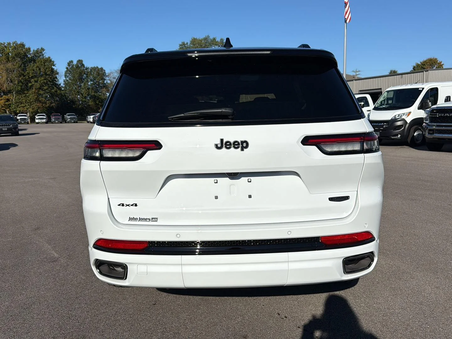 New 2025 Bright White Clearcoat Jeep Summit image 15