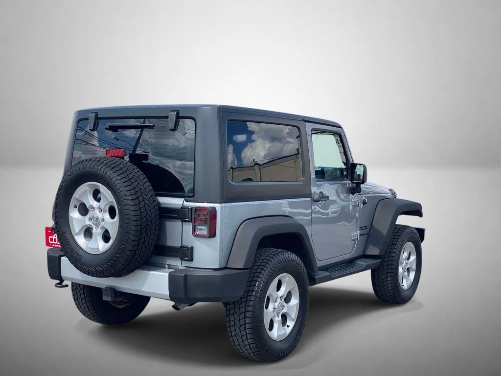Used 2013 Silver Jeep Sport image 3