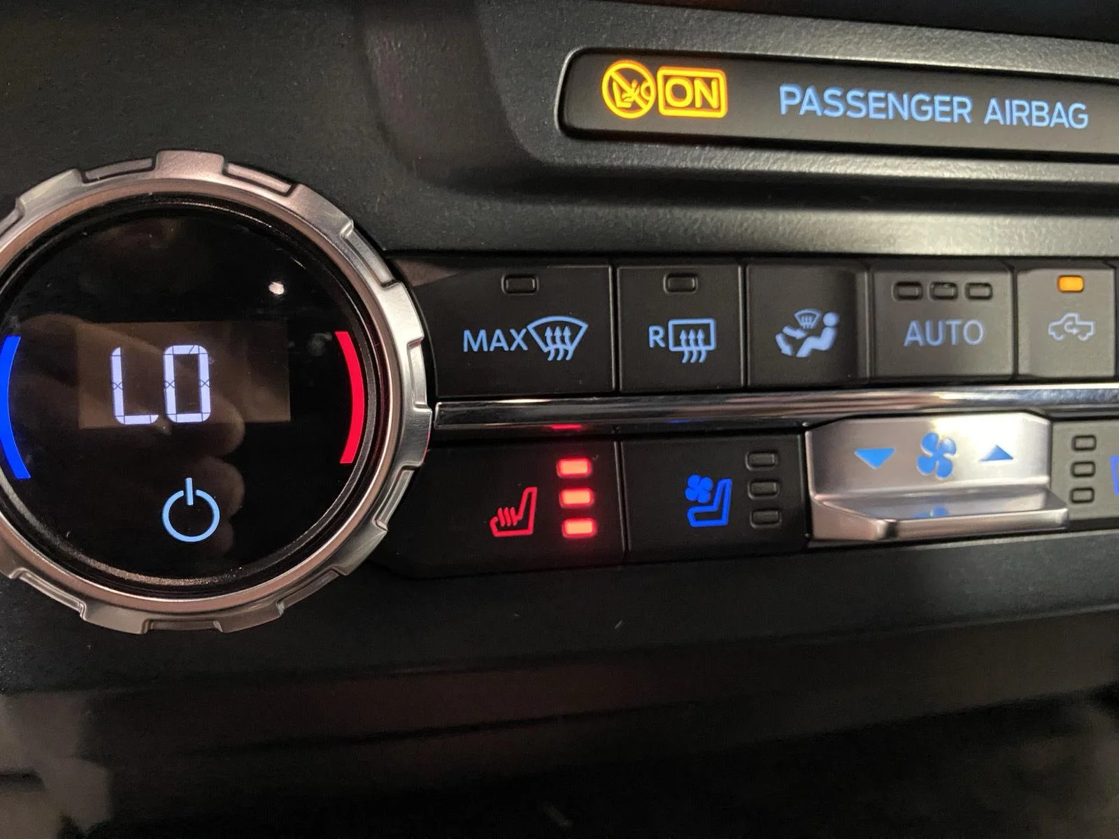 Used 2022 Agate Black Ford Lariat image 12