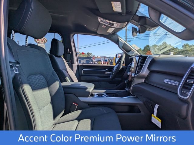 New 2026 Diamond Black Crystal Pearl-Coat Exterior Paint RAM Big Horn/Lone Star image 27