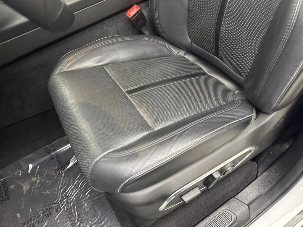 Used 2024 White Jeep Series II image 28