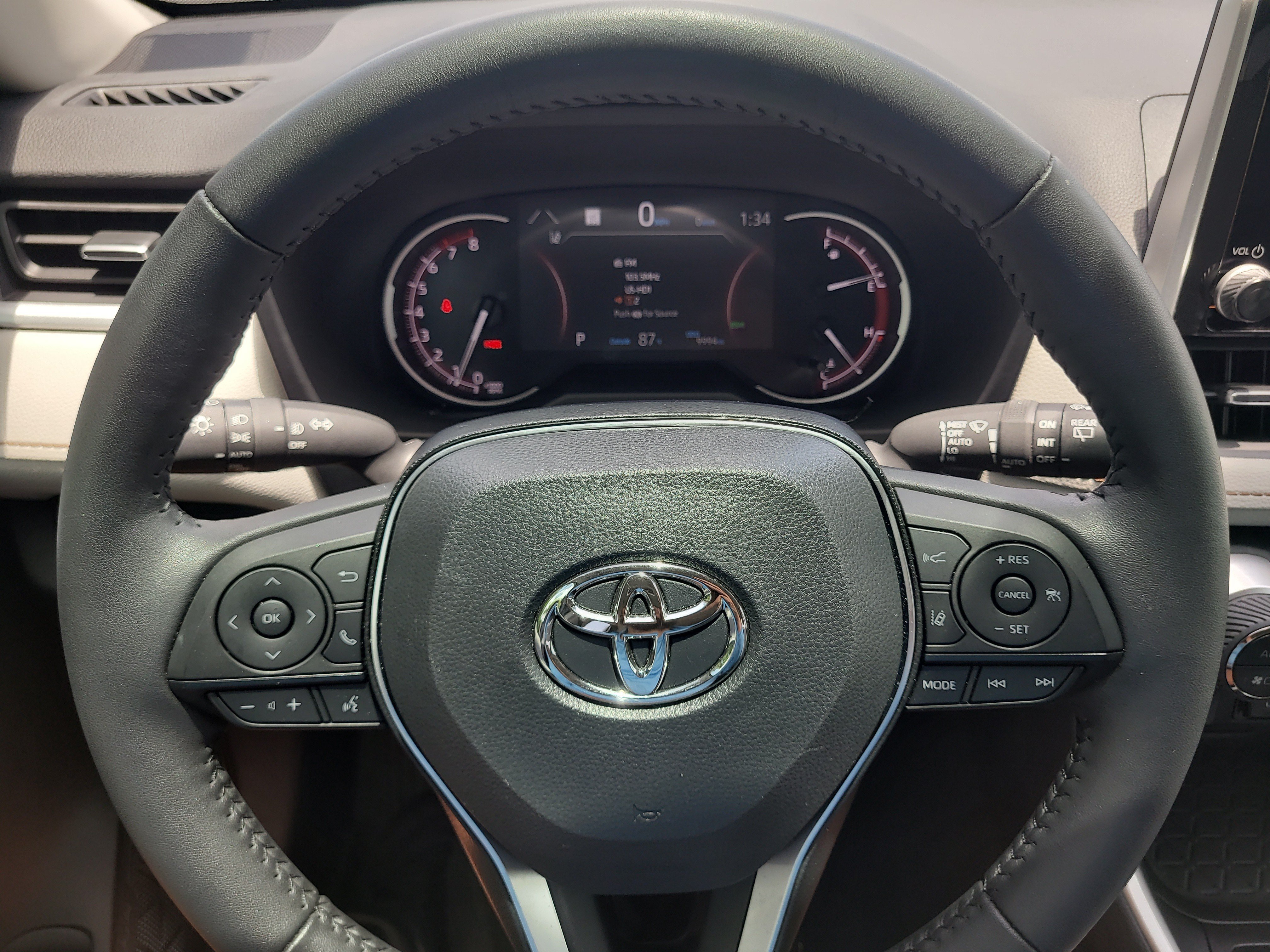 Used 2025 Blueprint Toyota XLE Premium image 30